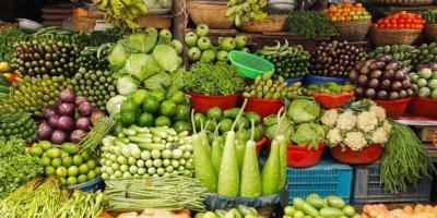 এখনো অনেক পণ্যের দাম চড়া