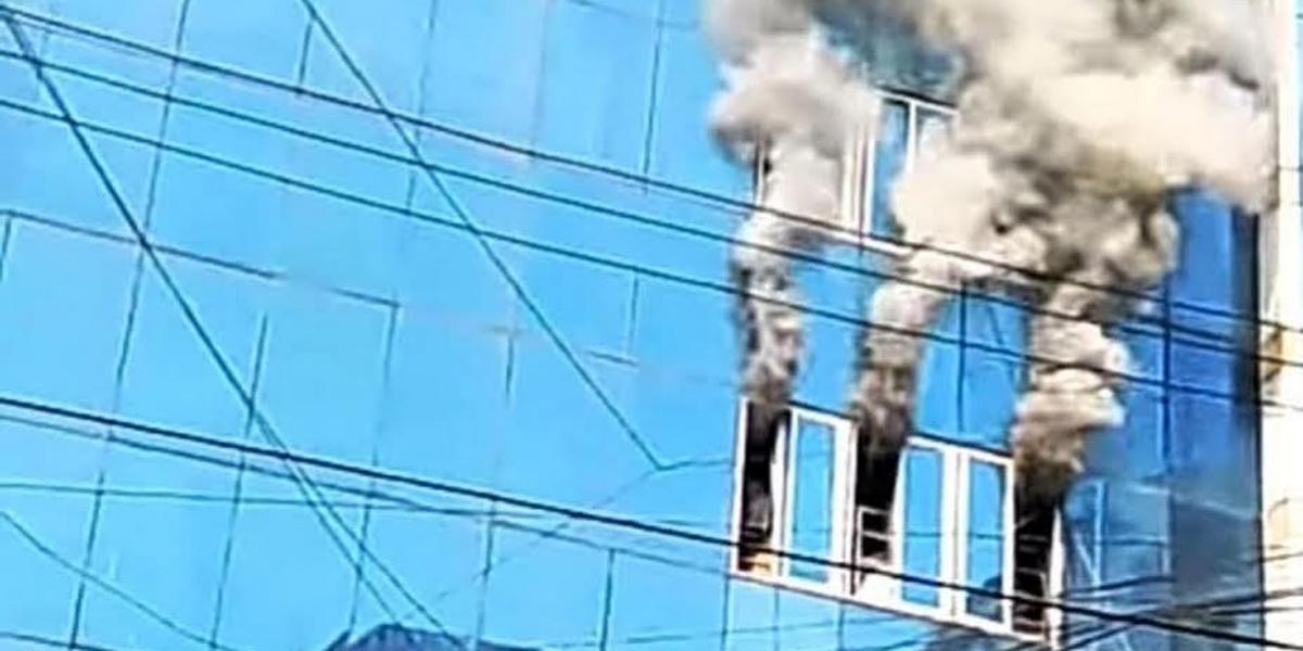 চট্টগ্রামে টেরিবাজারে মার্কেটে আগুন