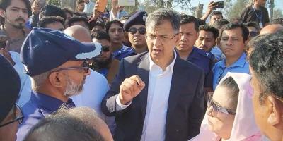 কক্সবাজার সৈকতের বালিয়াড়িতে কোনো স্থাপনা থাকবে না: স্বরাষ্ট্রমন্ত্রী
