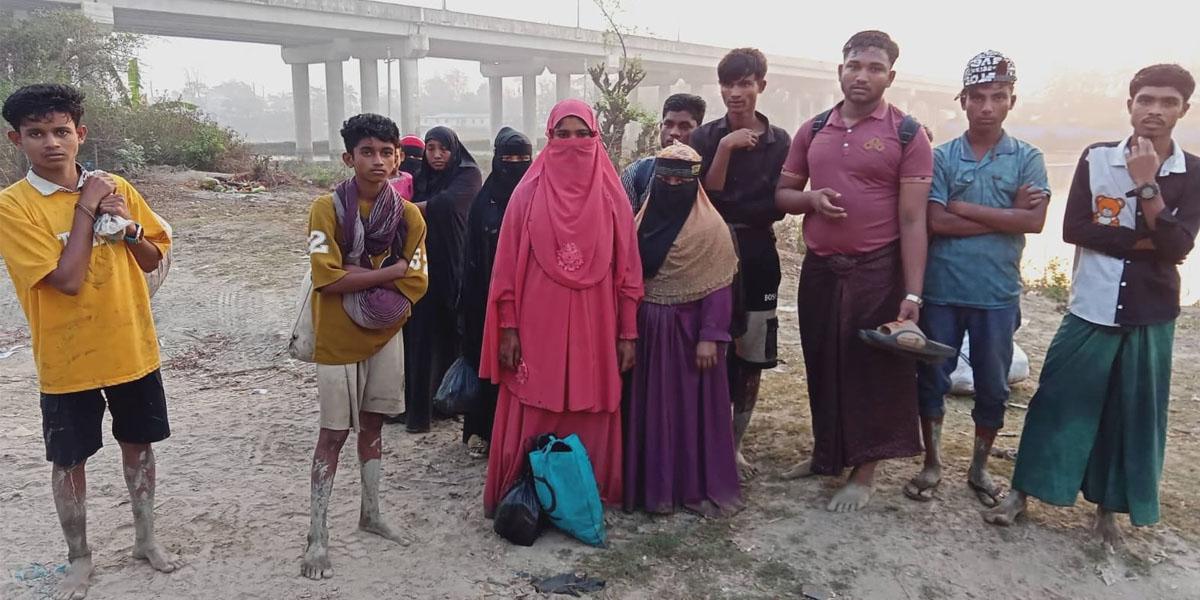 ক্যাম্প থেকে পালিয়ে আনোয়ারা ৪ পয়েন্টে নামে রোহিঙ্গারা