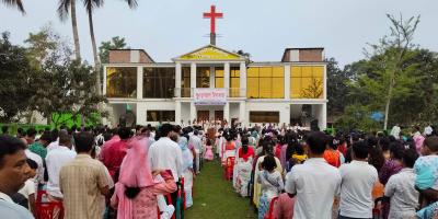 গোপালগঞ্জে ইস্টার সানডে উদযাপন, দেশ-জাতির মঙ্গল কামনা