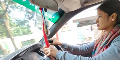 কোর্স করে এগিয়ে নিন ক্যারিয়ারকে