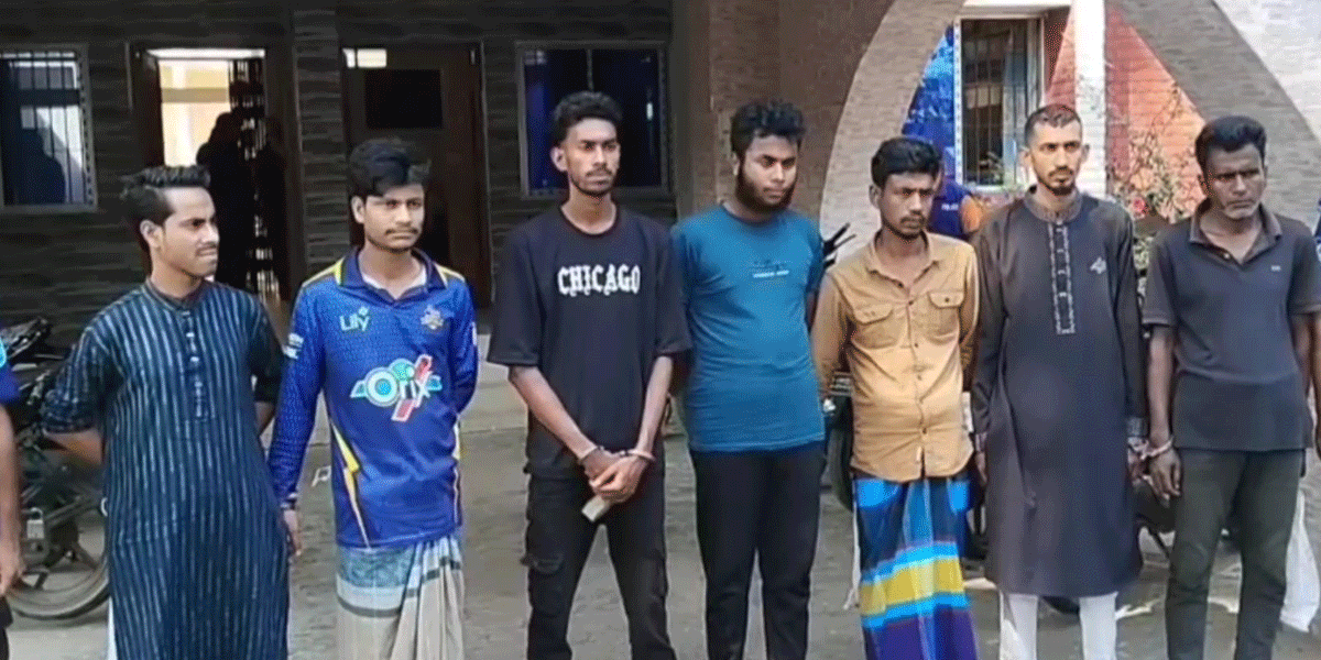 মুন্সীগঞ্জে পুলিশের ওপর হামলার চেষ্টা: সমন্বয়ক পরিচয়দানকারীসহ গ্রেপ্তার ৮