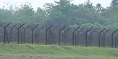 সীমান্তে ২ বাংলাদেশি কিশোরকে আটক করল বিএসএফ