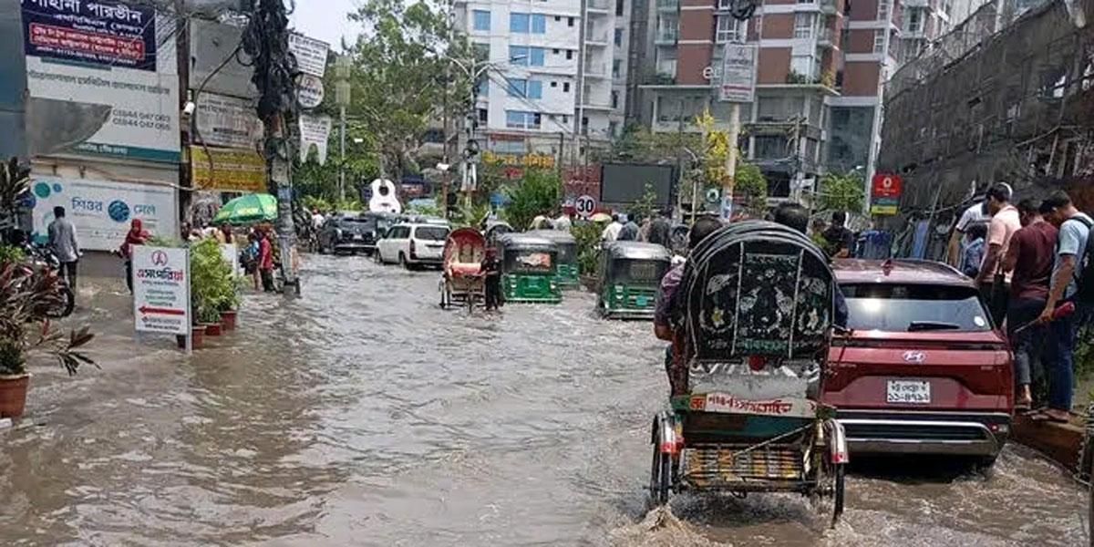 চট্টগ্রামে এক মিলিমিটার বৃষ্টিতেই  জলাবদ্ধতা