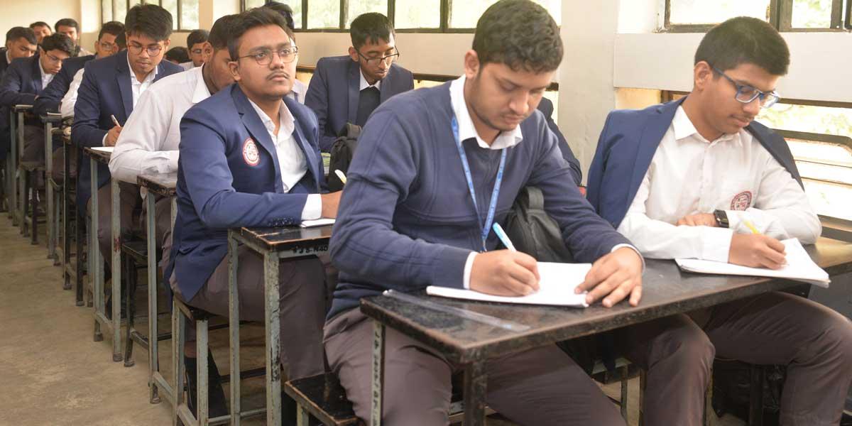 বিলাসী গল্পের ৩টি অনুধাবনমূলক প্রশ্ন ও উত্তর, ৫ম পর্ব, এইচএসসির বাংলা ১ম পত্র