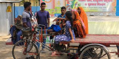 সাঁথিয়ায় কুকুরের কামড়ে আহত ৭ শিশু, ভ্যাকসিন সংকটে ভোগান্তি
