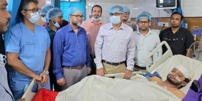 ডা. নাসিরকে দেখতে হাসপাতালে প্রধানমন্ত্রীর সহকারী ব্যক্তিগত চিকিৎসক