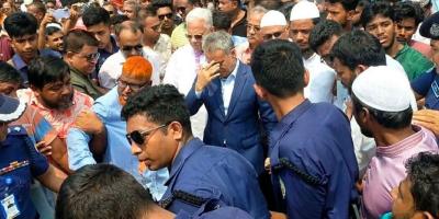 বাউফলে বিএনপি-জামায়াত উত্তেজনা, ফিরে গেলেন সেতুমন্ত্রী