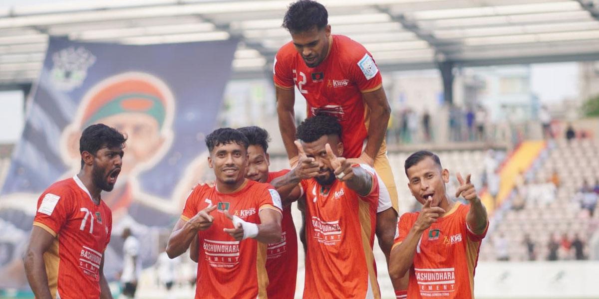 রোমাঞ্চকর ফাইনালে বসুন্ধরাই সেরা