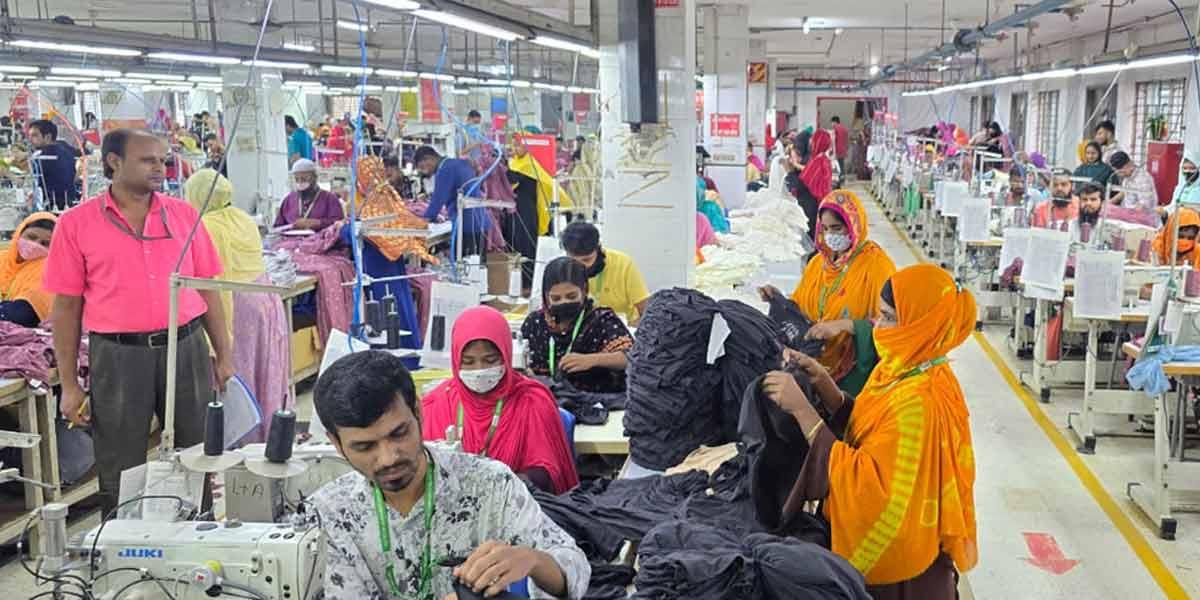 ২১ মাসে ১৪১ কারখানা বন্ধ, সংকটে সাভার-আশুলিয়ার শ্রমিকরা