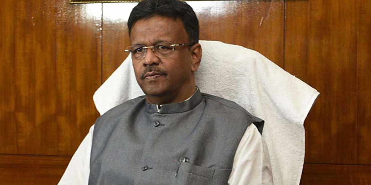 কলকাতার মেয়র পদ ছাড়লেন ফিরহাদ হাকিম
