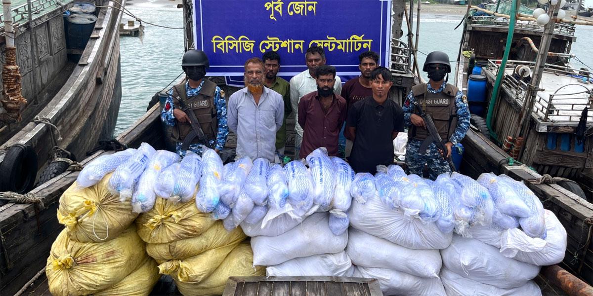 সেন্টমার্টিনে ৩২ কোটি টাকার অবৈধ কারেন্ট জাল জব্দ, আটক ৬
