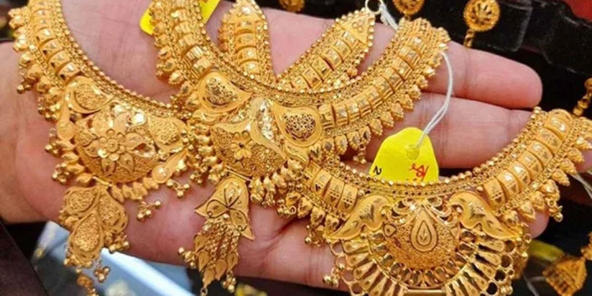 স্বর্ণের দামে বড় লাফ, ভরি কত?