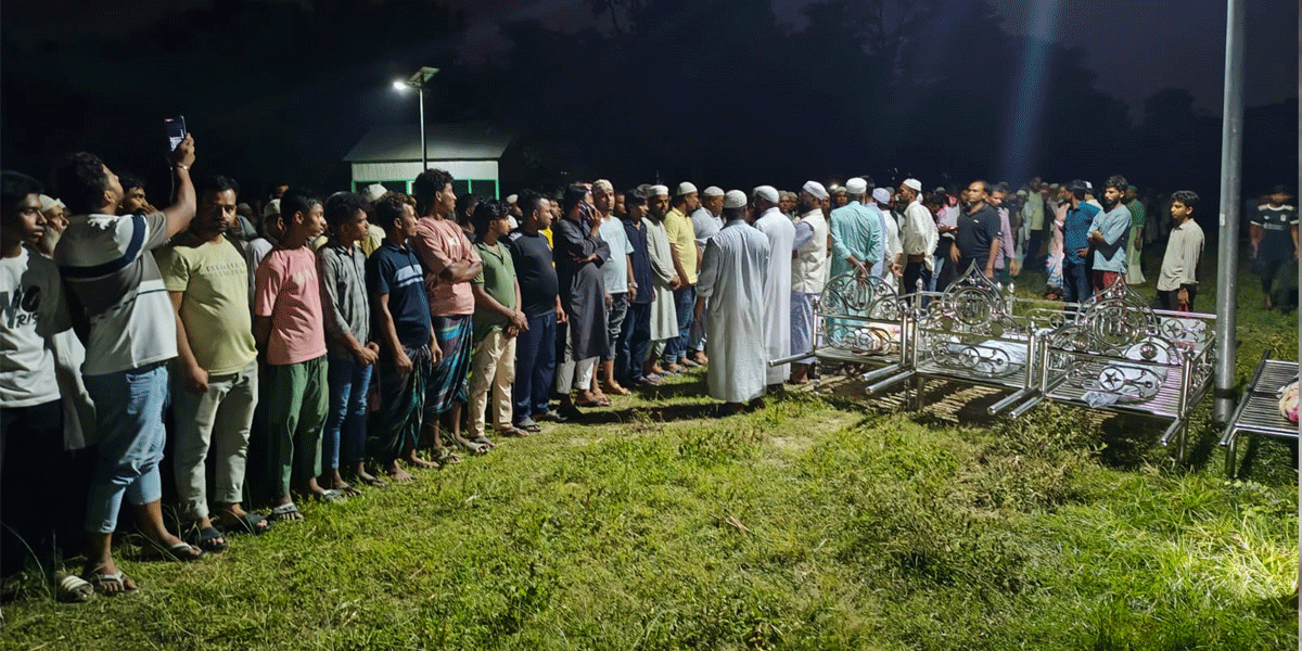 এক কবরস্থানে চিরনিদ্রায় মা ও তিন মেয়ে, অশ্রুসিক্ত হোমনা