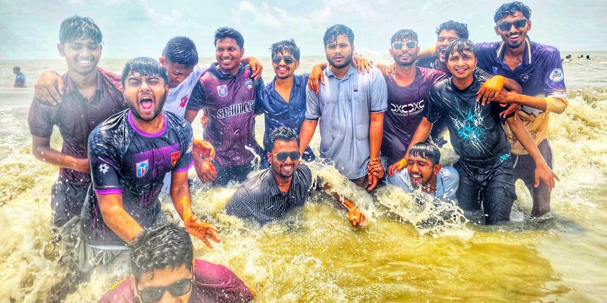 স্মৃতির ক্যানভাসে সাগরকন্যা কুয়াকাটা