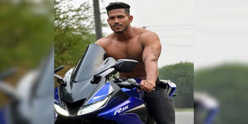 ভাইরালের নেশায় নারী বাইক আরোহীদের ধাক্কা, ইউটিউবার গ্রেপ্তার