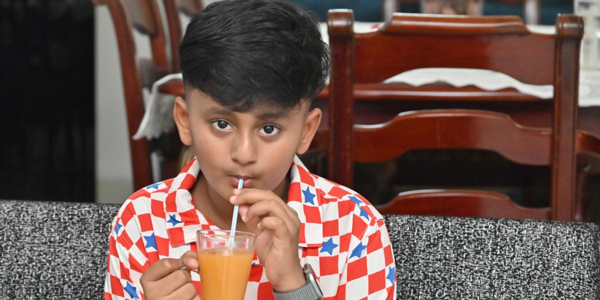 এই গরমে শিশুর যত্ন নেবেন যেভাবে