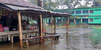 লালমনিরহাটে পানিবন্দি হাজারো মানুষ