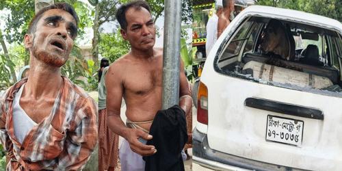 মাইক্রোবাসে গরু চুরির চেষ্টা, অটোচালকের বুদ্ধিতে ধরা ২ চোর