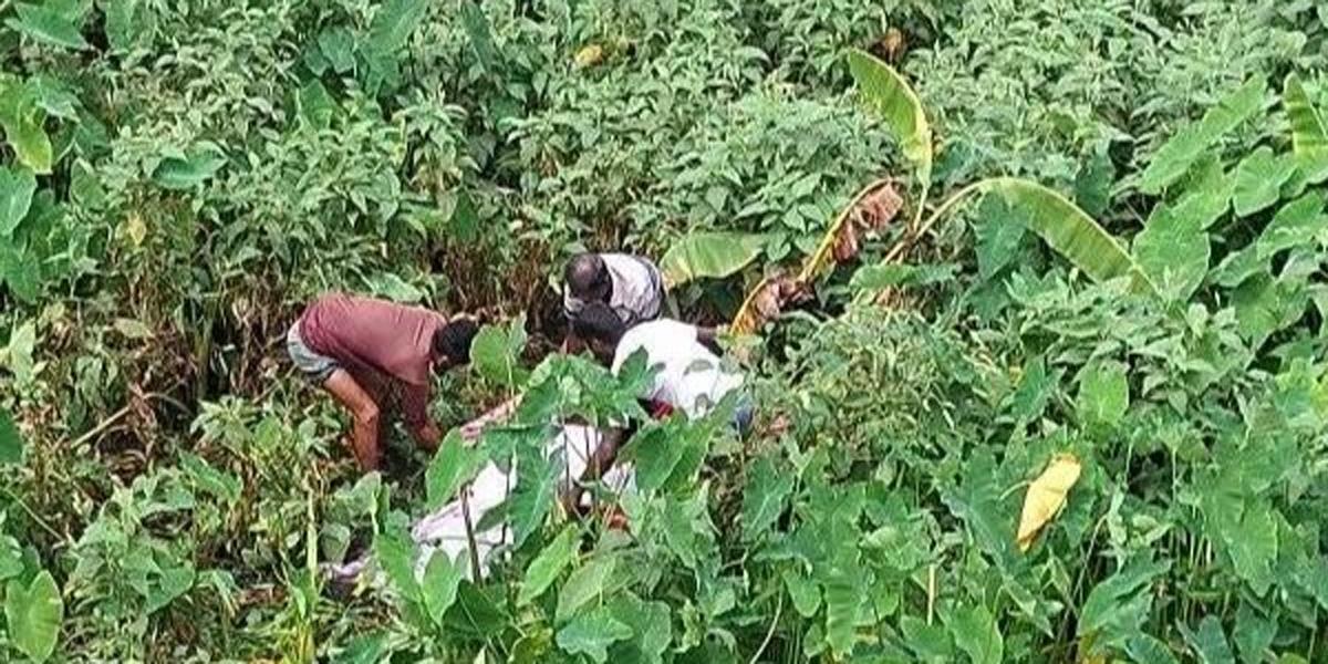 সখীপুরে ডোবা থেকে নারীর মরদেহ উদ্ধার