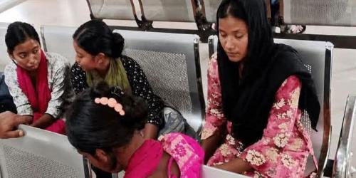 ঠাকুরগাঁও থেকে নিখোঁজ হওয়া ৪ স্কুলছাত্রী সিলেটে জীবিত উদ্ধার