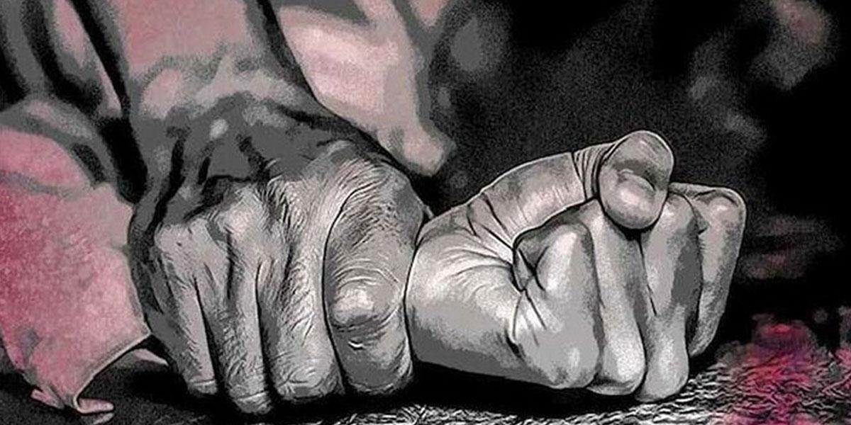নওগাঁয় শিশু ধর্ষণচেষ্টার অভিযোগে স্বাস্থ্যকর্মী গ্রেপ্তার