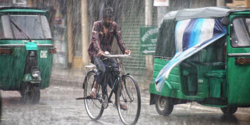 ঢাকাসহ দেশের ১৬ অঞ্চলে ঝড়-বৃষ্টির আভাস