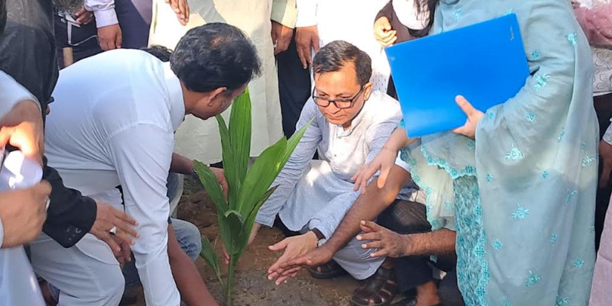 অর্থনীতি ও বাজার স্থিতিশীলতায় এআই প্রযুক্তির ব্যবহার হবে: বাণিজ্যমন্ত্রী