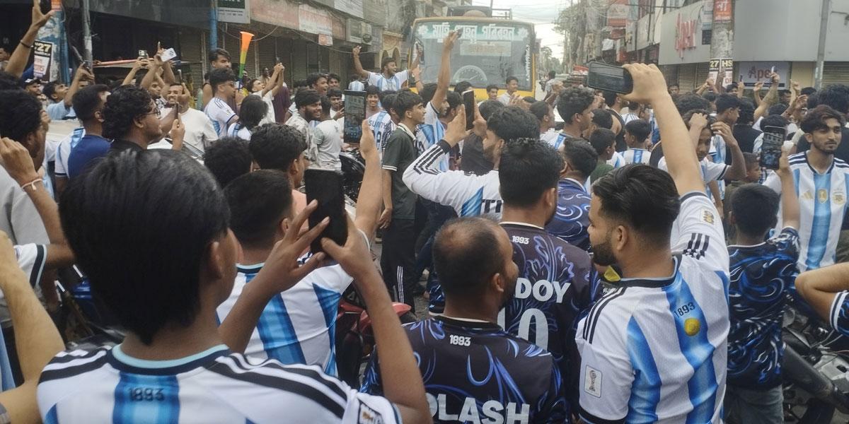 কেপ ভার্দেকে হারিয়ে শেষ ষোলোয় আর্জেন্টিনা, মৌলভীবাজারে উল্লাস