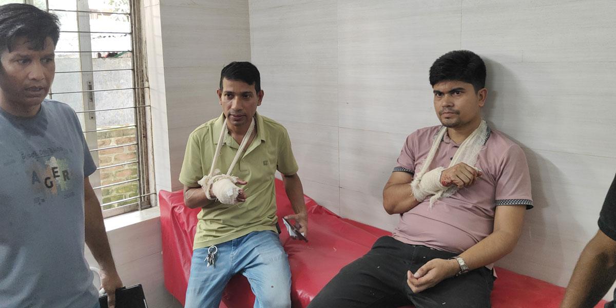 সোনারগাঁয় আসামি ধরতে গিয়ে ৩ পুলিশ সদস্যসহ চারজনকে কুপিয়ে জখম