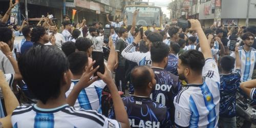 কেপ ভার্দেকে হারিয়ে শেষ ষোলোয় আর্জেন্টিনা, মৌলভীবাজারে উল্লাস