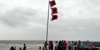 ধেয়ে আসছে নিম্নচাপ, চার সমুদ্রবন্দরে ৩ নম্বর সতর্কসংকেত