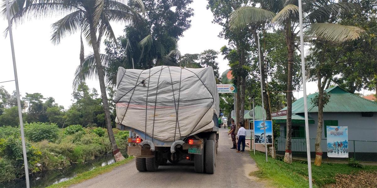 আখাউড়া স্থলবন্দর দিয়ে ৩ টন জিরা আমদানি