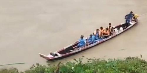 থানচিতে ফিরেছে শতাধিক পর্যটক, পথে আরও ১৮ জন
