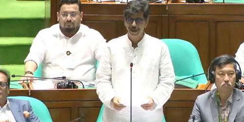 আমার হাতে পুলিশ নয়, মুরগি আছে: প্রাণিসম্পদ মন্ত্রী