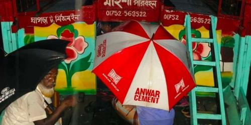 কিশোরগঞ্জে  লাশবাহী নৌকায় ডাকাতি, মোবাইল-টাকা লুট
