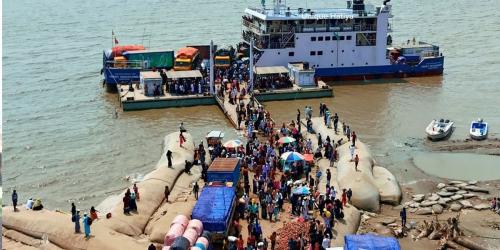 উত্তাল নদী, বন্ধ ফেরি; বিচ্ছিন্ন হাতিয়ার জনজীবন