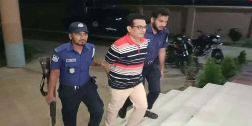 বেনাপোল ইমিগ্রেশনে আটক ঝিনাইদহ স্বেচ্ছাসেবক লীগের সভাপতি