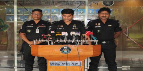 চারঘাটে শিশু ধর্ষণের ৮ ঘণ্টার মধ্যে গ্রেপ্তার ধর্ষক