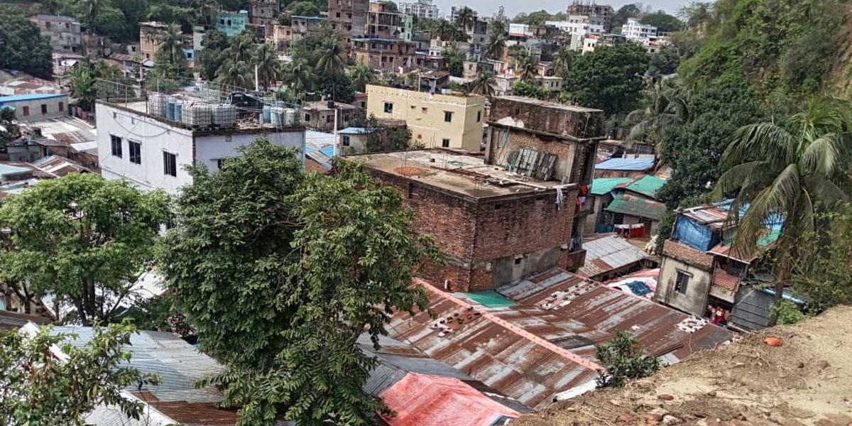 প্রাণ গেলেও তারা পাহাড় ছাড়তে রাজি নন