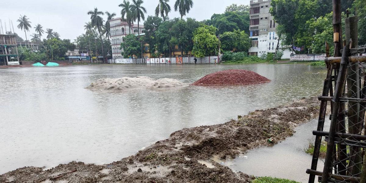 চুয়াডাঙ্গায় টানা ভারী বর্ষণে জনজীবন বিপর্যস্ত