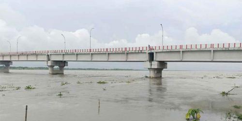 দেশের পাঁচ নদীর পানি বিপৎসীমার ওপরে