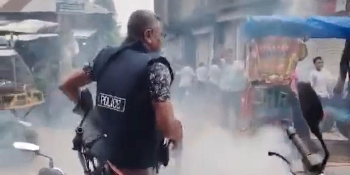 ভোলায় এইচএসসি পরীক্ষার্থী-পুলিশ সংঘর্ষে আহত ১০