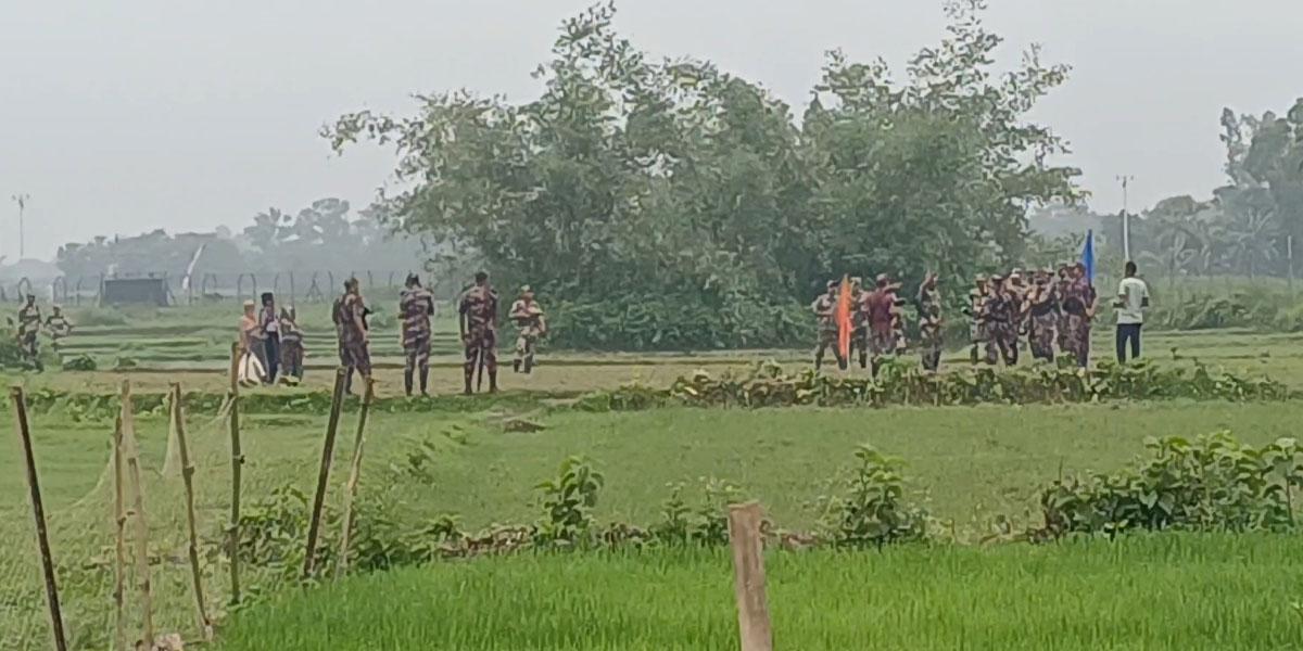 জয়পুরহাট সীমান্তে ৩ জনকে পুশইনের চেষ্টা