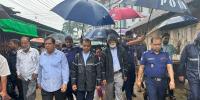 প্রধানমন্ত্রীর নির্দেশ, দুর্গত মানুষের পাশে দাঁড়াতে হবে: ত্রাণ প্রতিমন্ত্রী