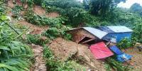 পাহাড়ধসে দীর্ঘ হচ্ছে মৃত্যুর মিছিল