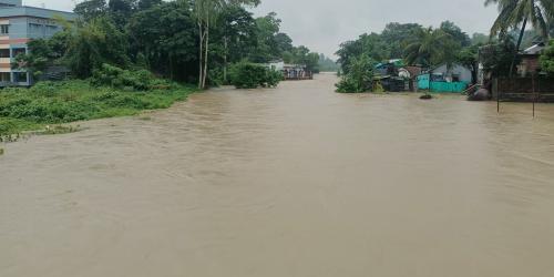 সাঙ্গু থেকে লোকালয়ে ঢুকছে পানি, বন্যা পরিস্থিতির অবনতি