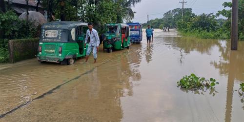 বন্যার শঙ্কায় সুনামগঞ্জ পৌরসভার কর্মকর্তা-কর্মচারীদের ছুটি বাতিল