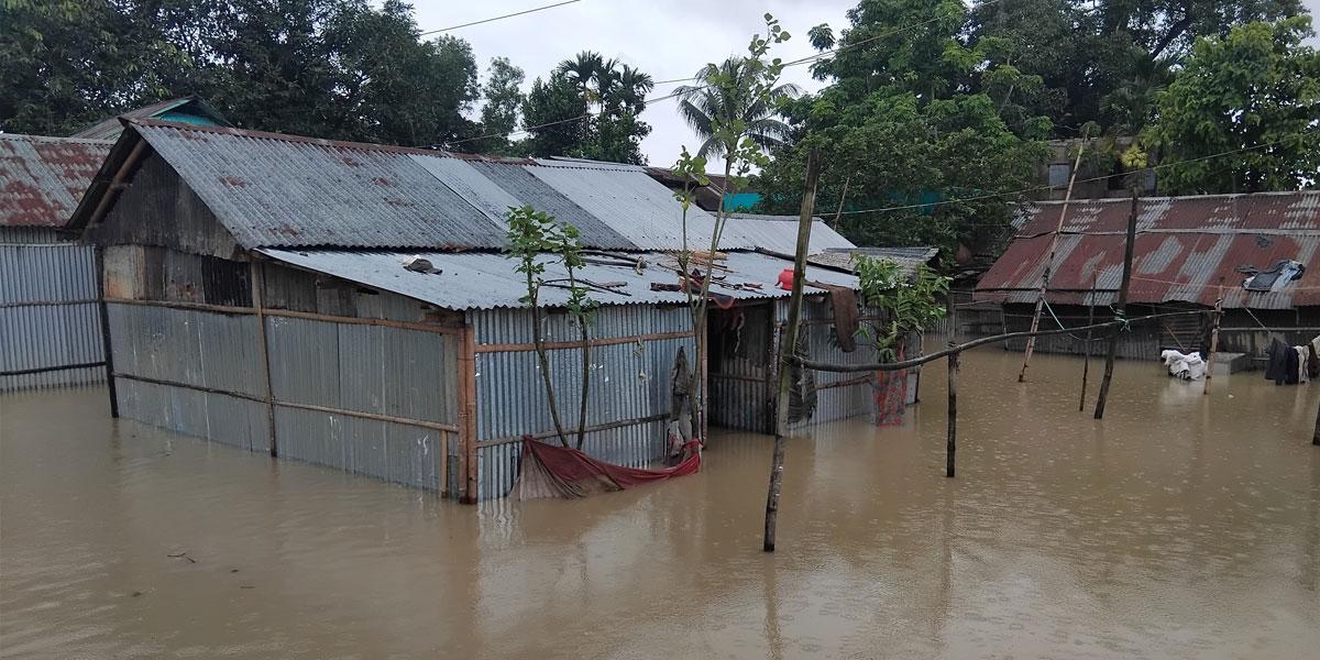 মৌলভীবাজারে ভয়াবহ বন্যা, পানিবন্দি ৪০ হাজার মানুষ
